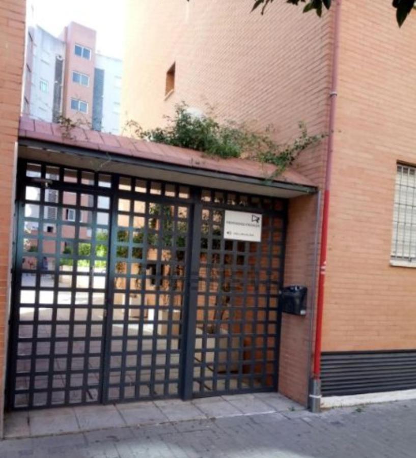 Apartamento Realengo Sevilla Екстериор снимка