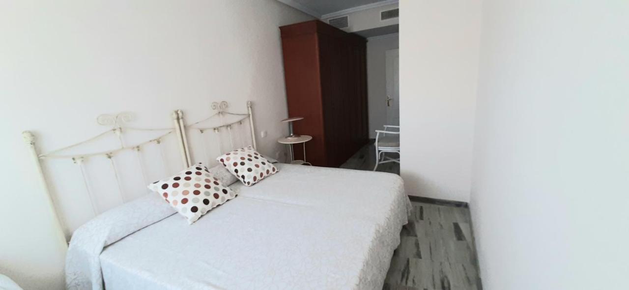 Apartamento Realengo Sevilla Екстериор снимка
